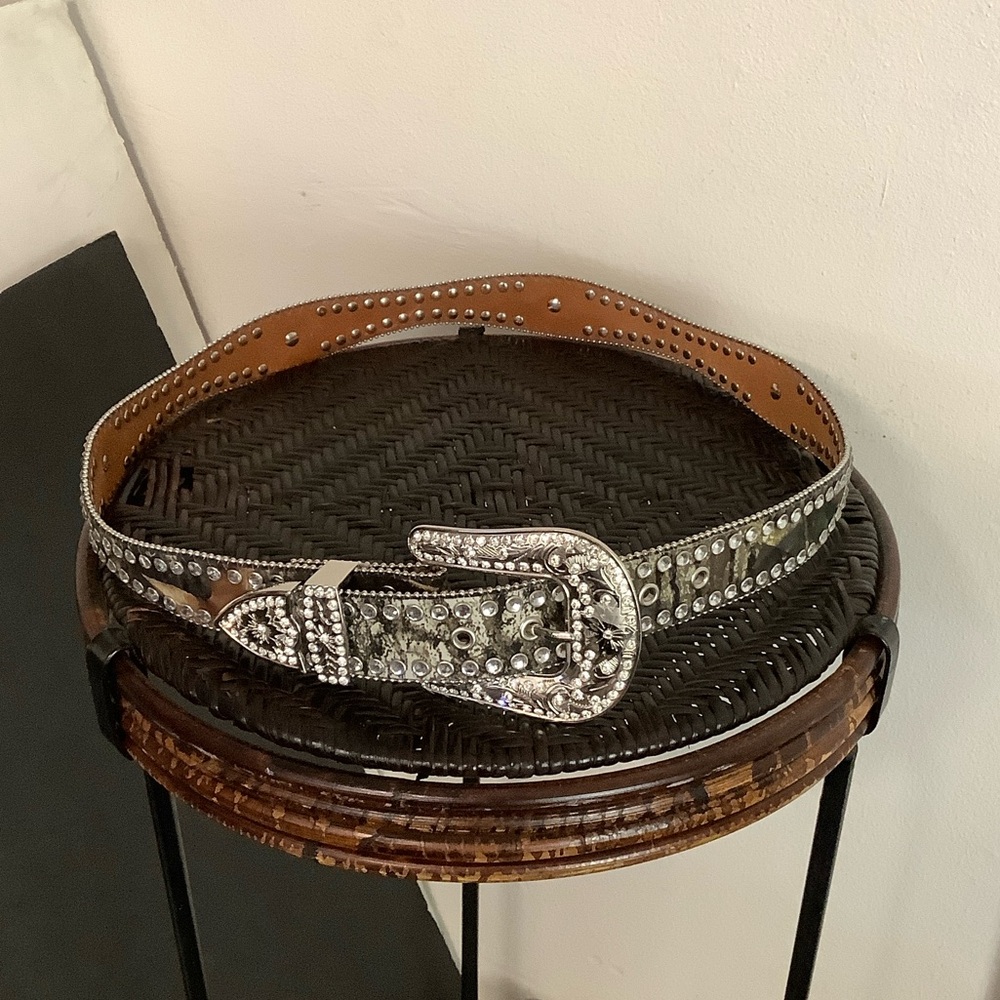Blazin Rox Bling rhinestone western rodeo Camo silver belt L women’s studded